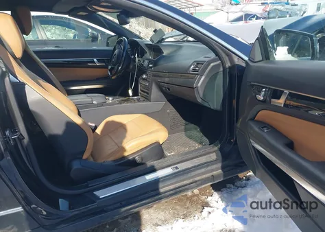 2014 Mercedes-Benz E 350 z USA, uszkodzony, nr VIN WDDKK5KFXEF229121